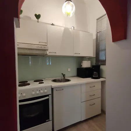 Cozy - Sleeps 2 Lägenhet Rhodes City