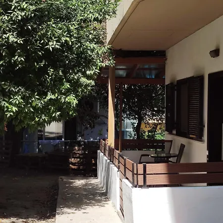 Cozy - Sleeps 2 Rhodes City