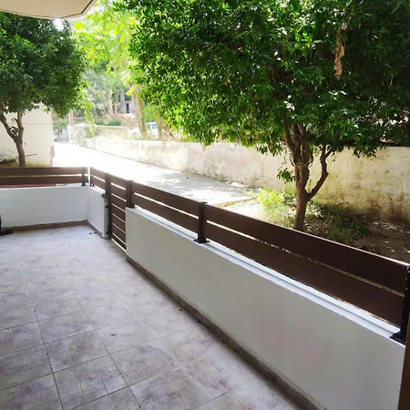 アパート Cozy - Sleeps 2 Rhodes City